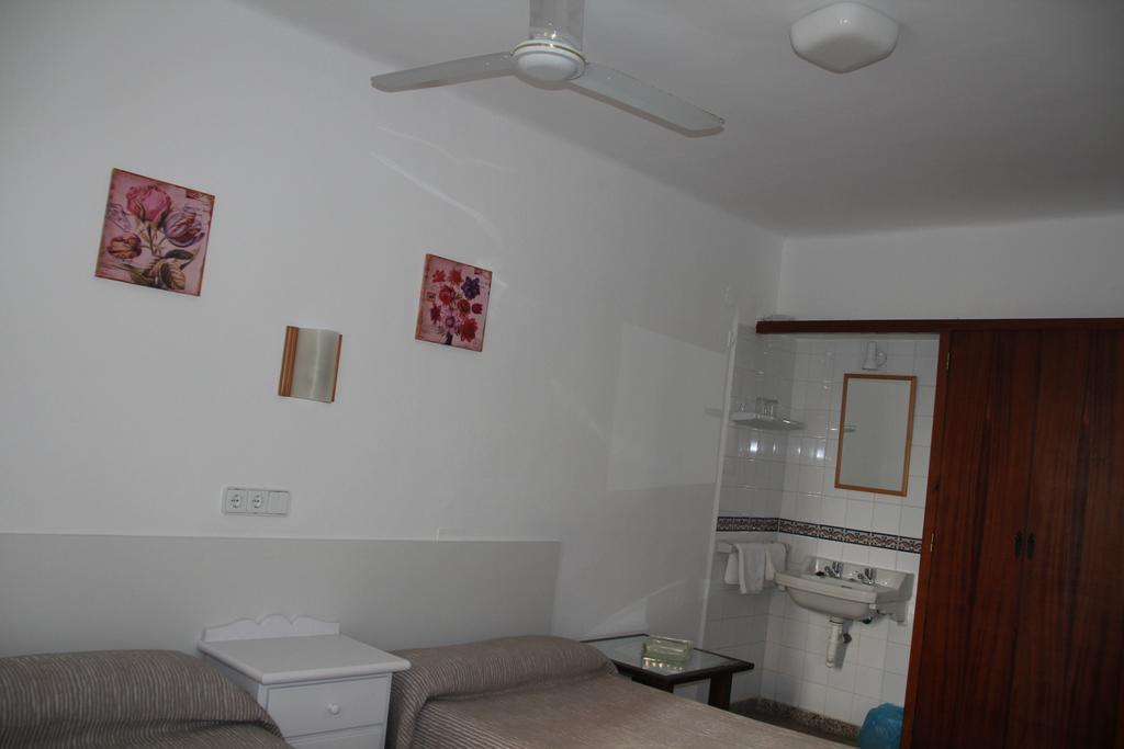 Hostal Las Nieves Ibiza Kültér fotó
