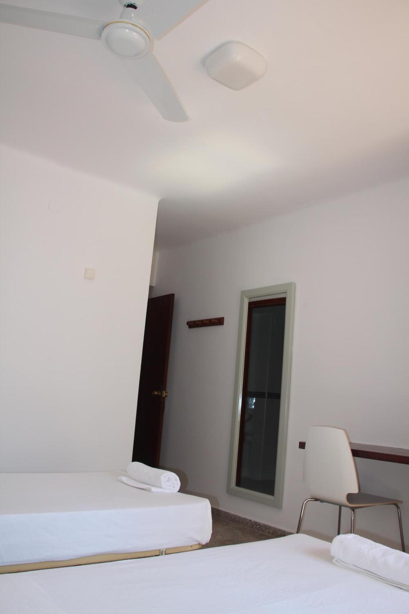 Hostal Las Nieves Ibiza Kültér fotó